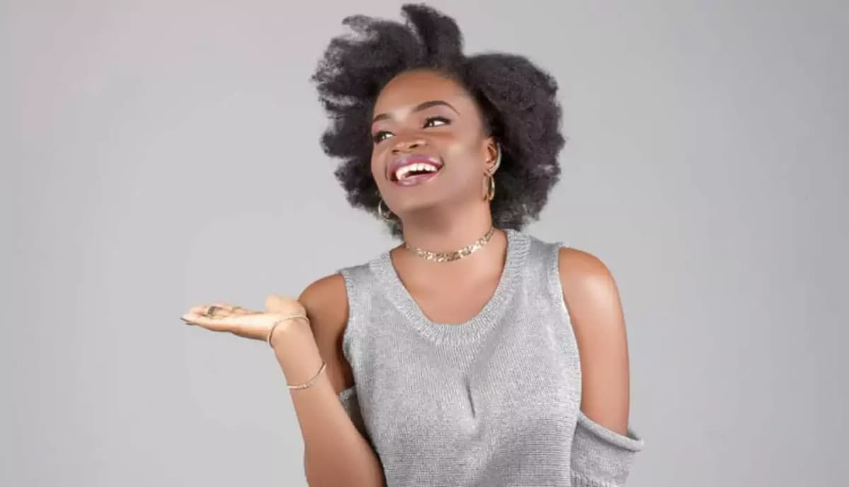 “You don’t dictate art,” Queen Fumi’s emphatic clarification to an internet user