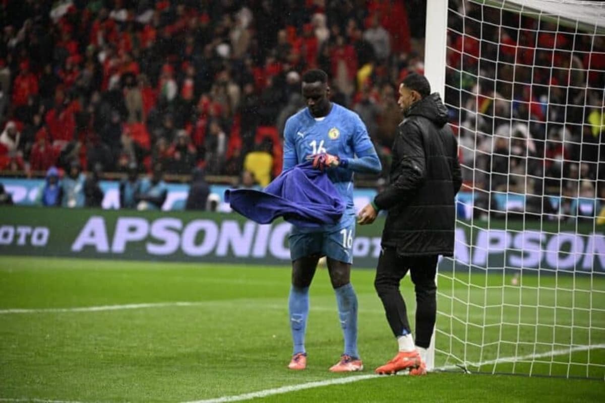 AFCON 2025: “They stole six towels from Edouard Mendy,” Mamadou Niang criticizes CAF