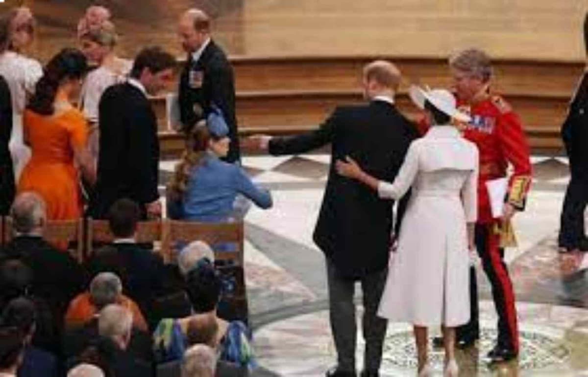 Prince Harry humilié au jubilé de platine ? Ces 19 douloureuses minutes où il a retenu ses larmes