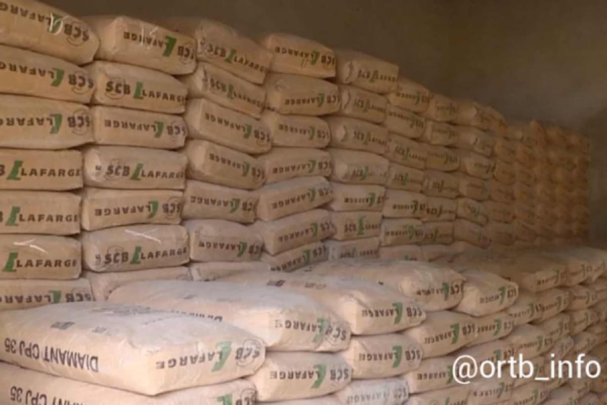 Bénin – Spéculation sur le prix du ciment: le gouvernement met en garde les revendeurs