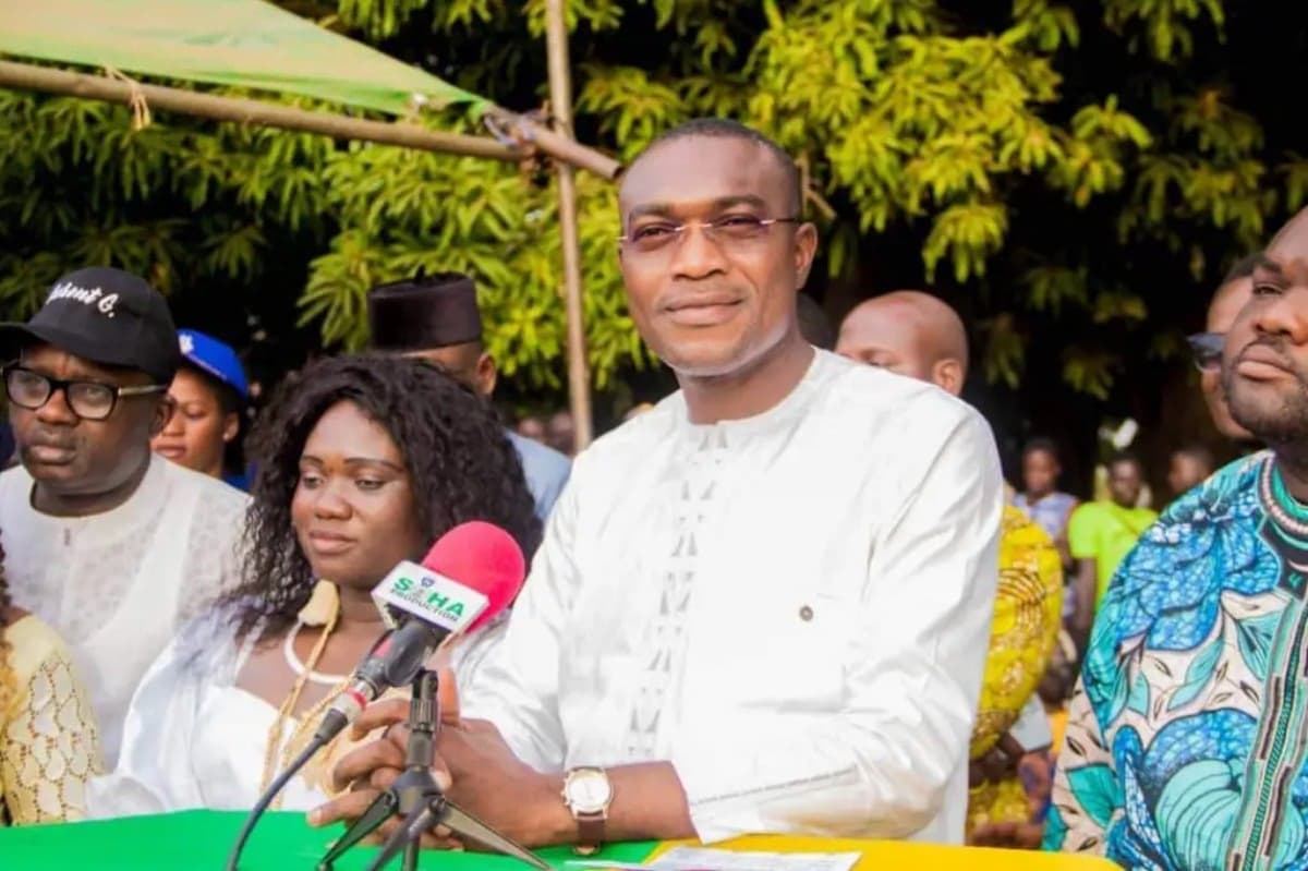 Expérience Tébé, Président du MPL