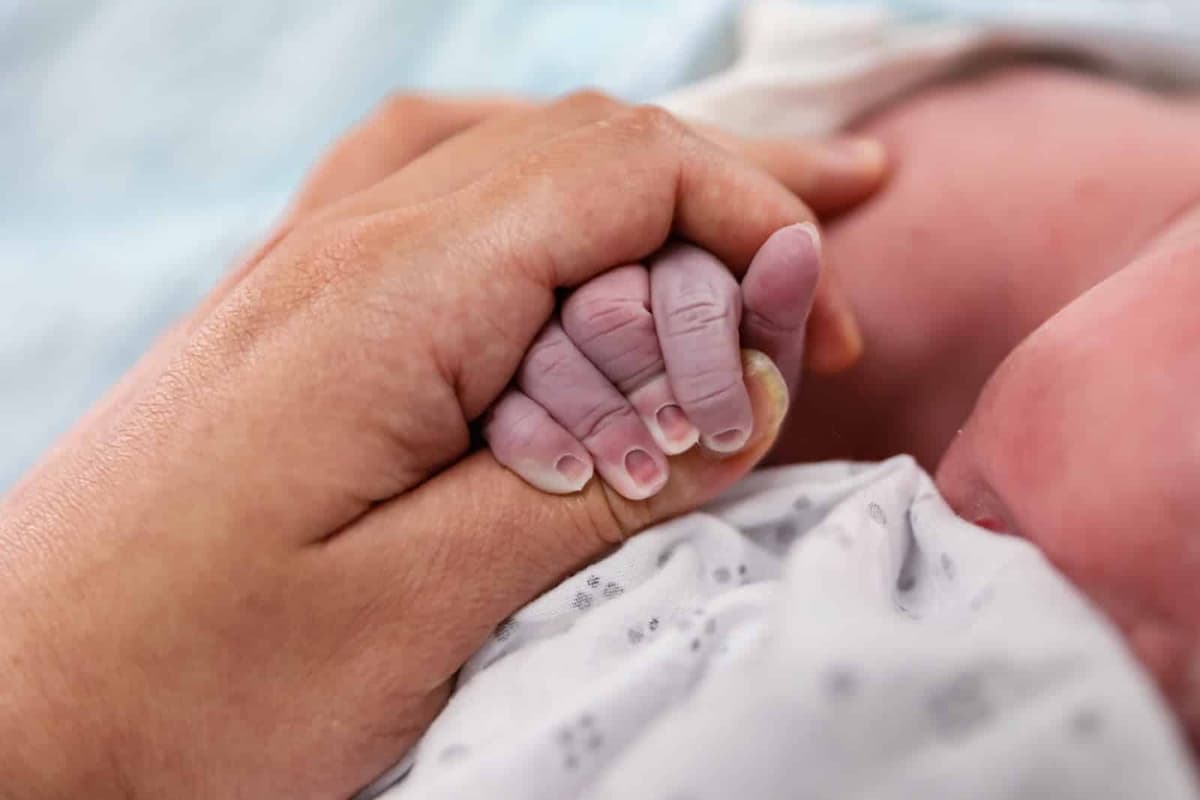 Pologne: voulant un enfant de plus, une mère donne naissance à des quintuplés