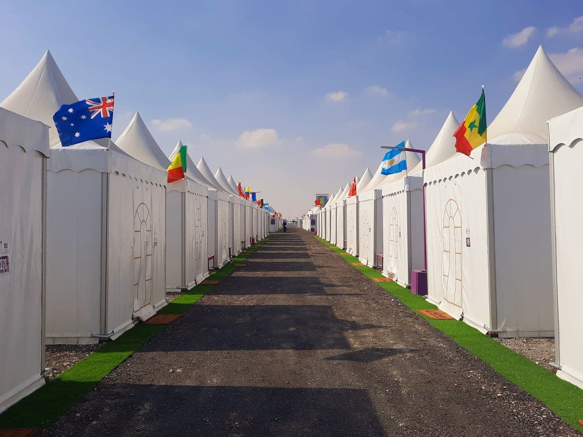 Séismes: le Qatar enverra 10Â 000 bungalows du Mondial en Turquie et en Syrie