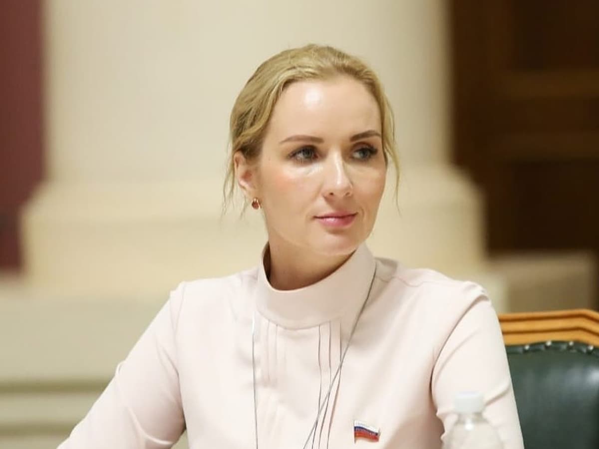 Mandat d’arrêt de la CPI: qui est Maria Lvova-Belova, la coaccusée de Vladimir Poutine ?