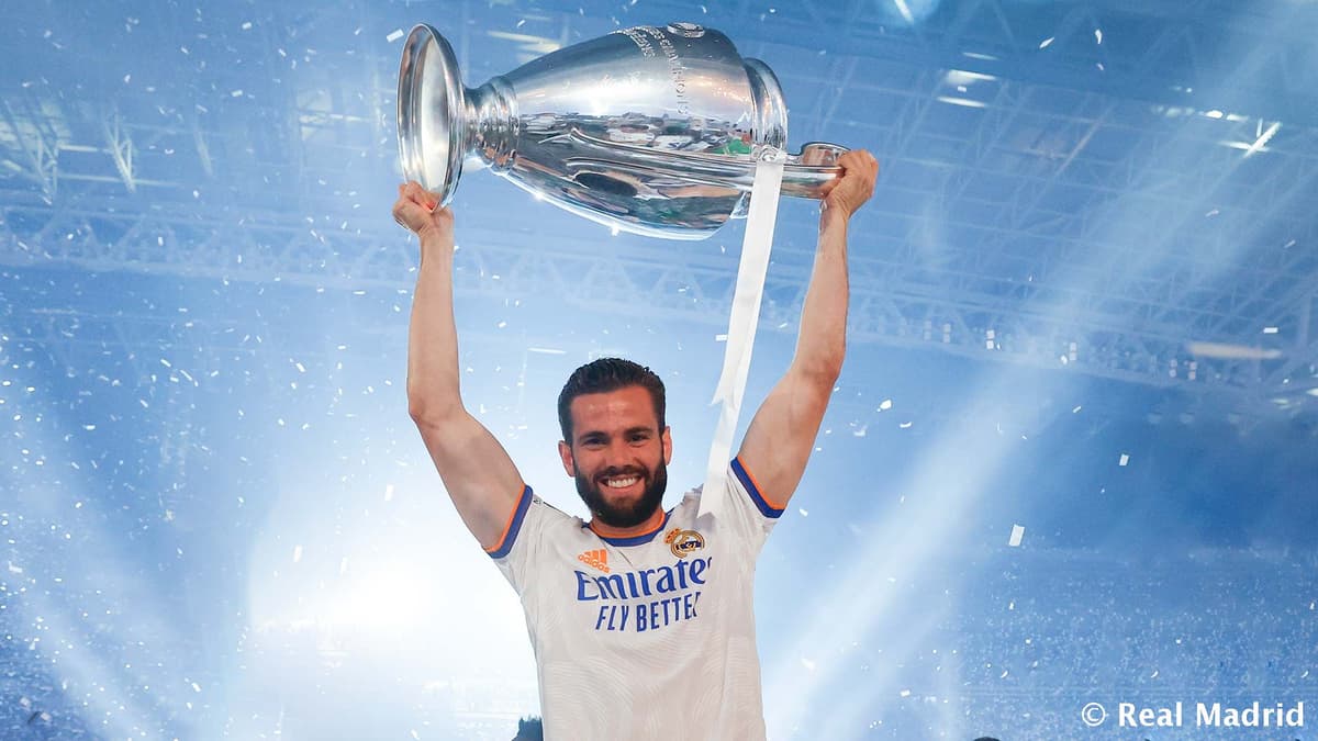 Officiel: le Real Madrid prolonge Nacho Fernà¡ndez