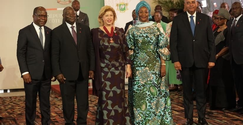 Côte d’Ivoire : Dominique Ouattara élevée au grade de Commandeur de l’ordre de la santé