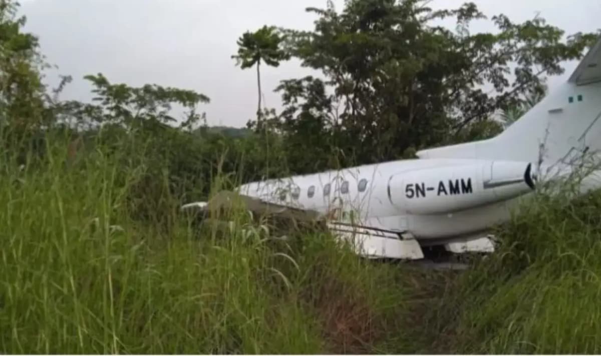 Nigéria: l’avion transportant le ministre de l’énergie de Tinubu frôle le crash