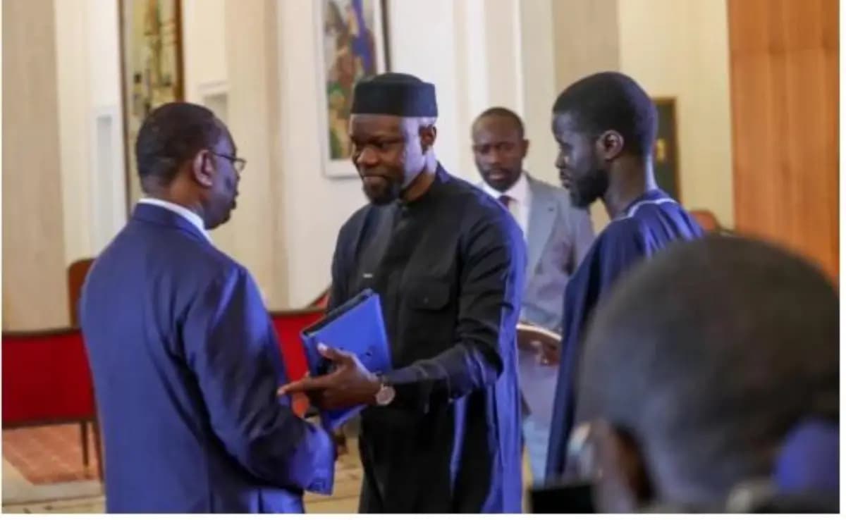 Sénégal: Macky Sall reçoit Ousmane Sonko et Bassirou Diomaye Faye
