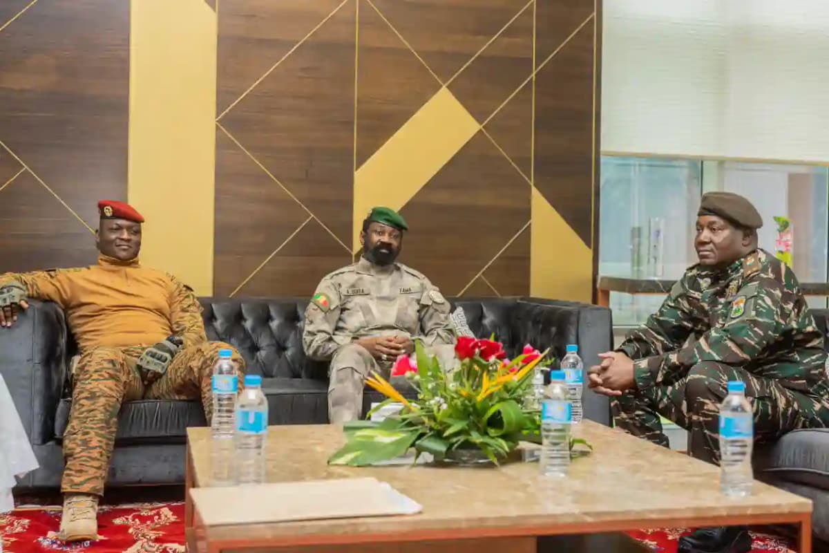 Confédération des États du Sahel: le colonel Assimi Goà¯ta nommé président de l’AES