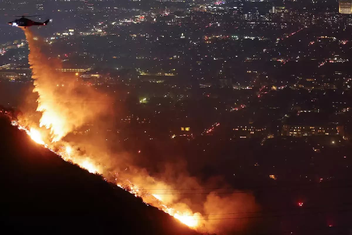Etats-Unis: incendie dévastateur à Los Angeles, au moins 5 morts et de nombreux blessés