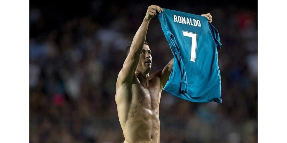 Le Real Madrid rend hommage à Cristiano Ronaldo