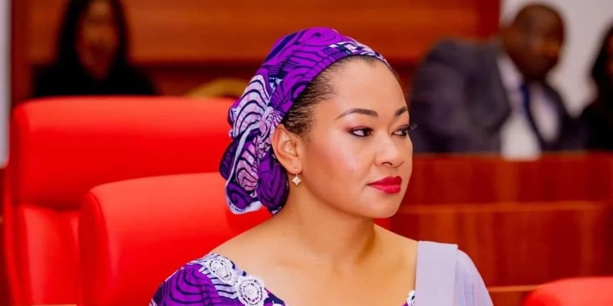 Nigeria: une sénatrice suspendue après avoir accusé le président du Sénat de harcèlement sexuel