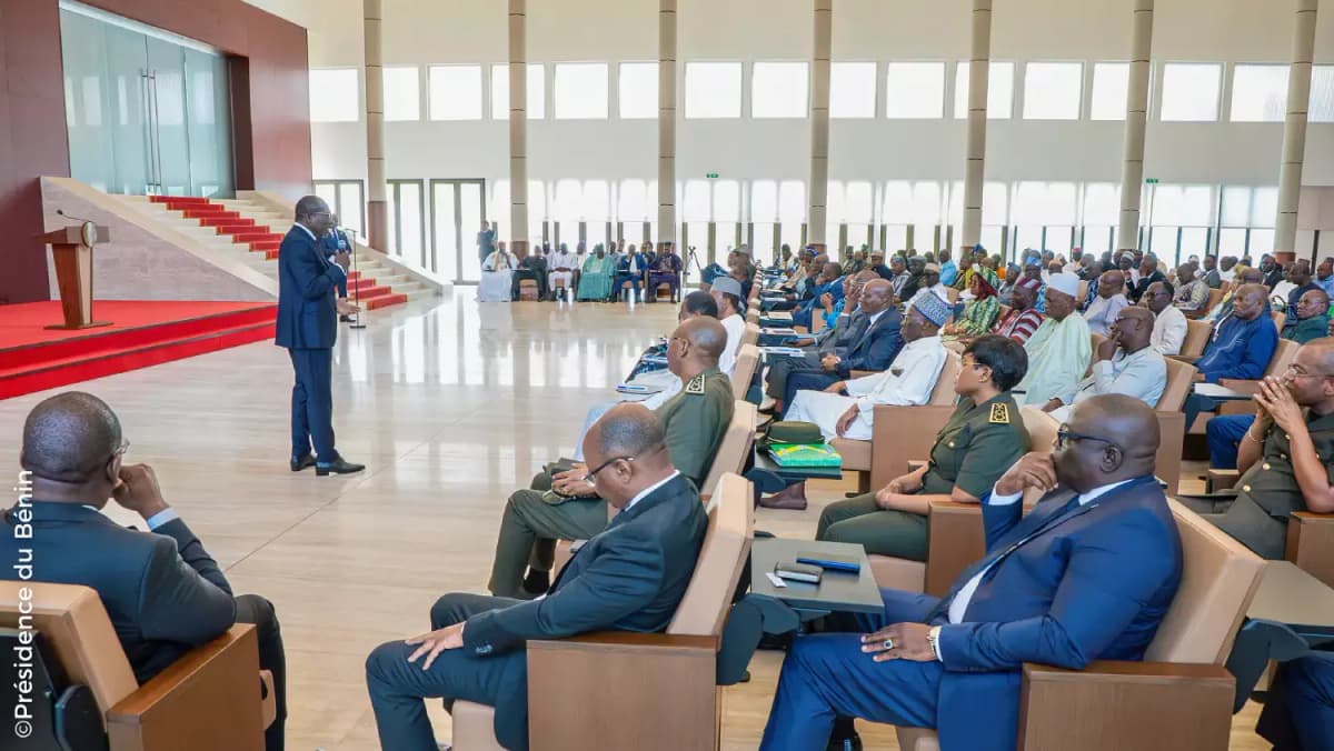 Bénin: un séminaire tripartie gouvernement, Parlement et CES sous l’égide de Patrice Talon