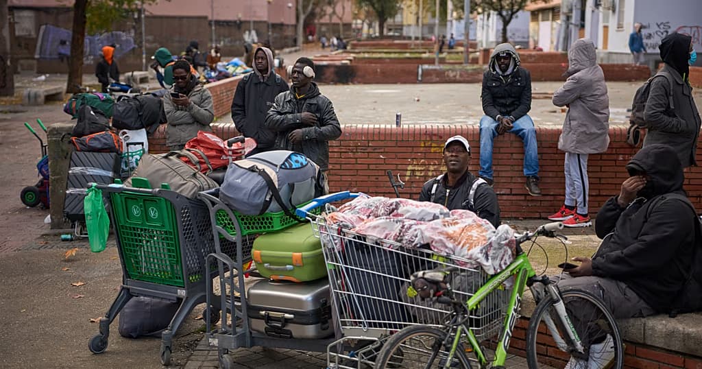 L’Espagne va régulariser plus de 500 000 migrants sans papiers