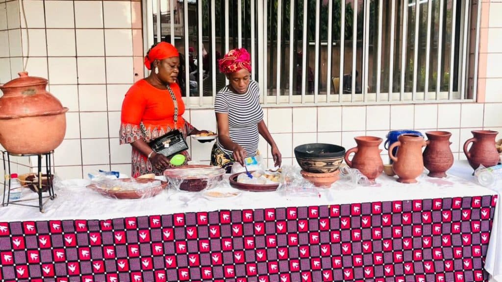 Burkina: gastronomie et parenté à plaisanterie mises à l’honneur