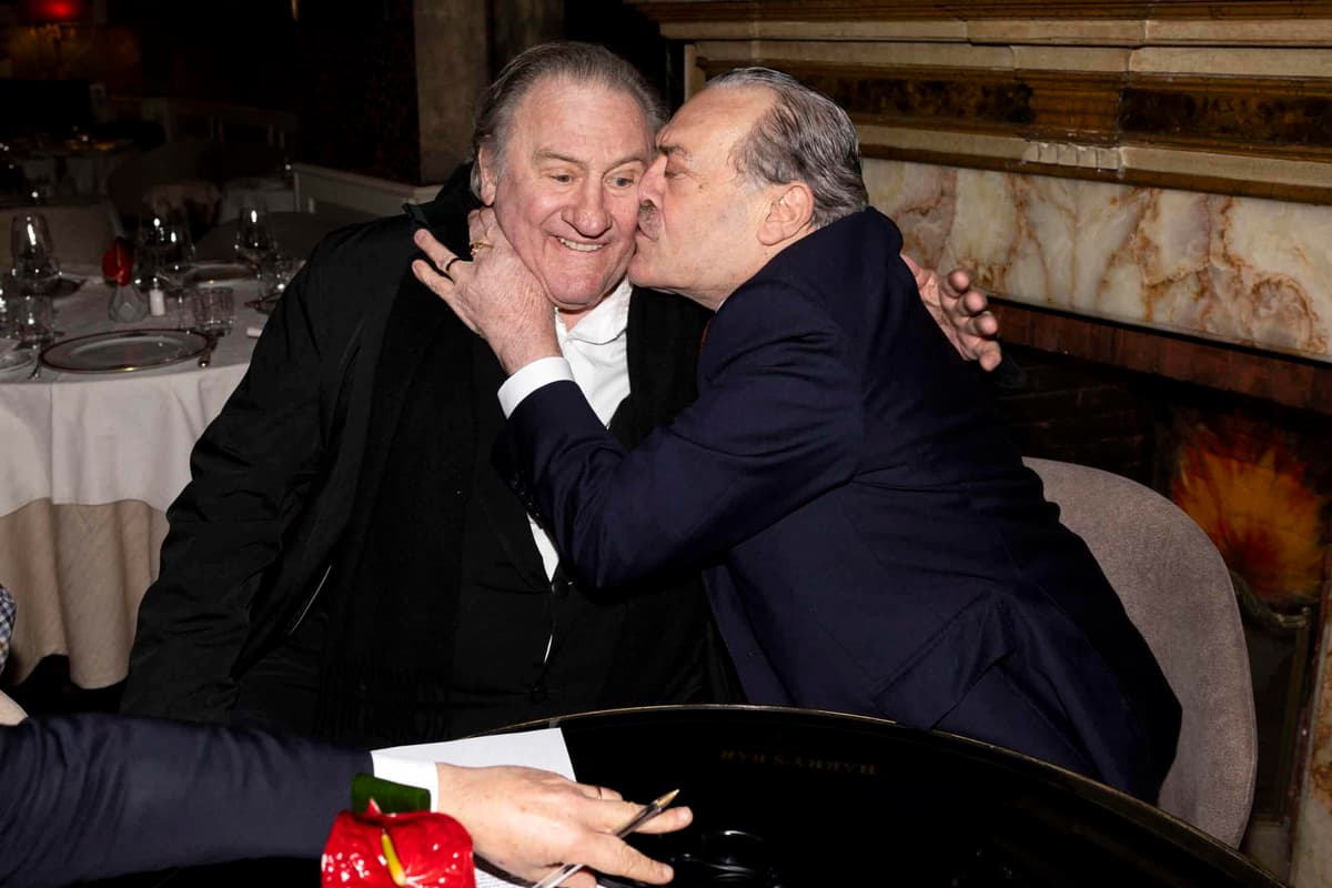 Gérard Depardieu explique la fin : « je l’ai pris dans mes bras et embrassé »