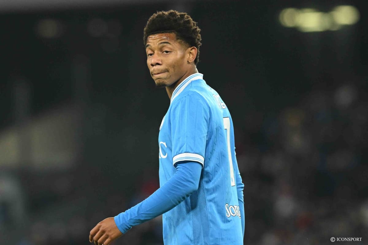 David Neres opéré avec succès à Naples