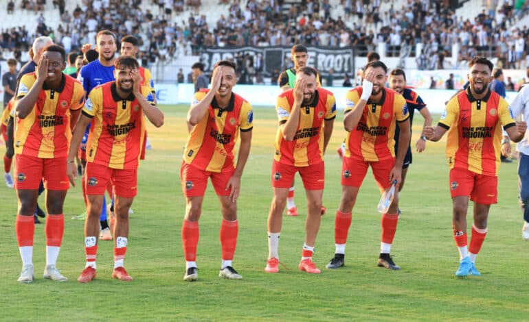 ES Zarzis recrute Abubakar Saddiq et Alseny Touré