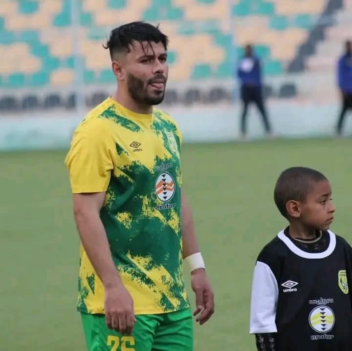 Football : Mohamed El Amine Hammia quitte la JS Saoura