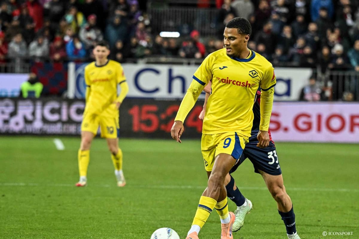 Série A (J23) : Sarr expulsé face à Cagliari