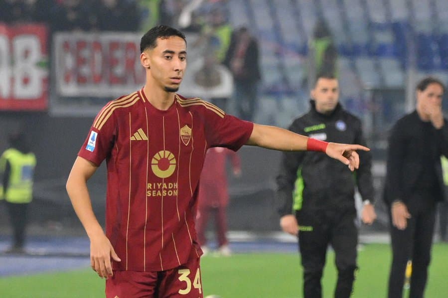 Foot : un joueur marocain pose problème au PSV