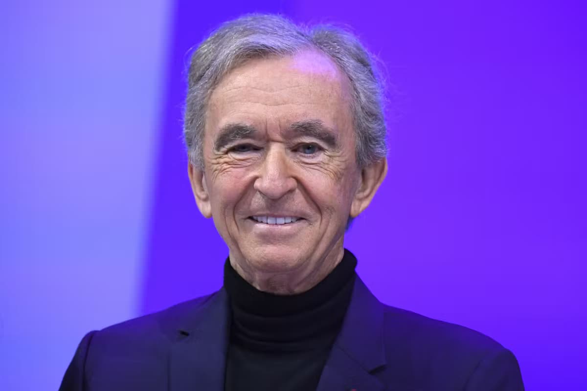 Bernard Arnault a brièvement dépassé Elon Musk au classement des fortunes mondiales