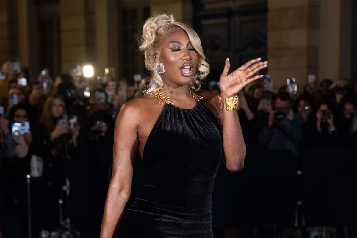 Aya Nakamura a résisté aux polémiques, révèle Victor Le Masne