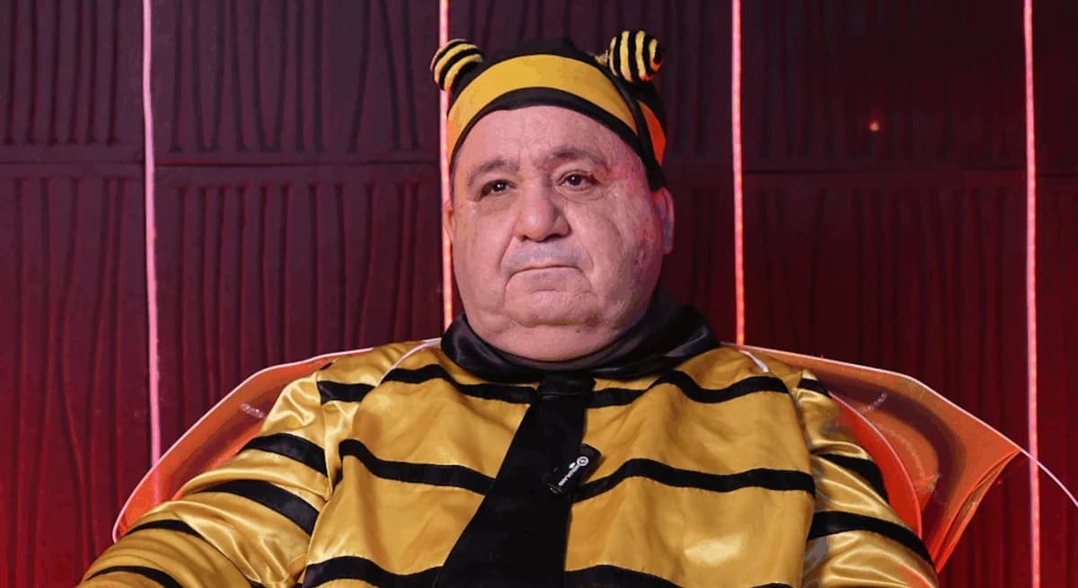 Bébert le frelon fait une révélation sur Emmanuel Macron