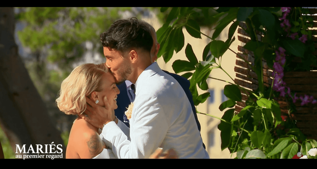 Julie: Mathieu déclare « très envie de faire l’amour avec elle » dans Mariés au premier regard