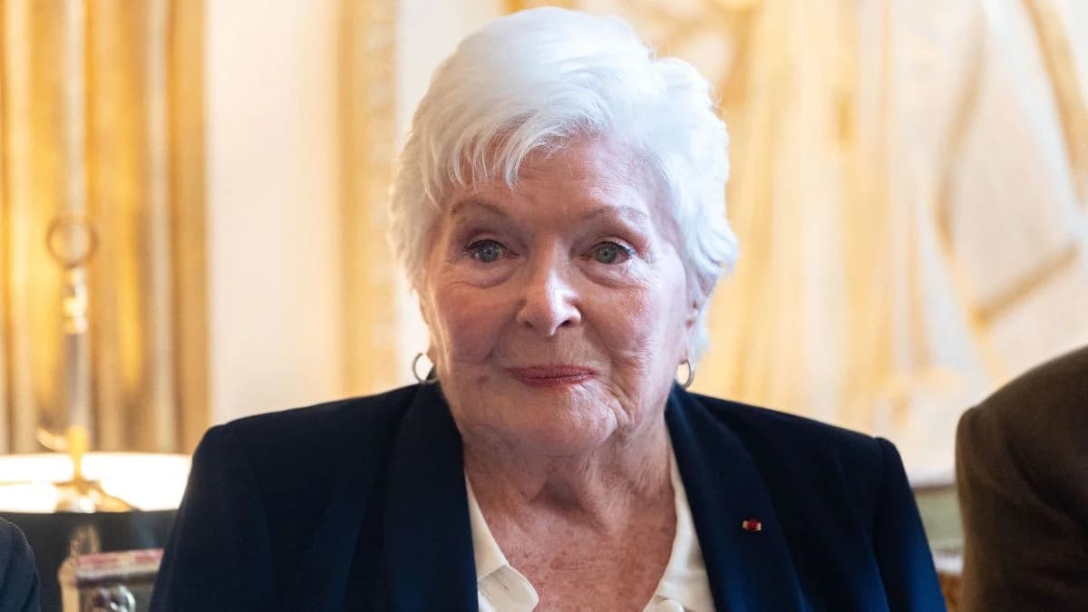 Line Renaud, 97 ans, avoue « Oui, j’ai menti »