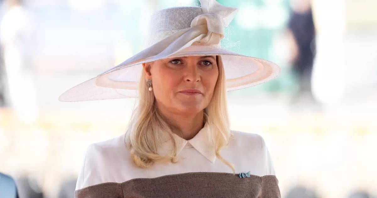 Mette-Marit de Norvège : le communiqué précise qu’elle ne peut répondre pour l’instant