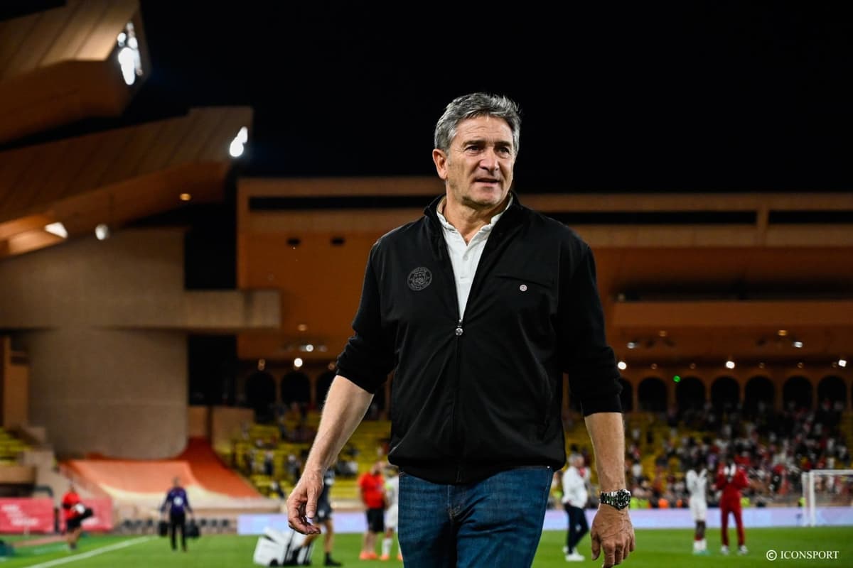 Philippe Montanier nommé entraîneur de l’AS Saint-Étienne en Ligue 2 BKT