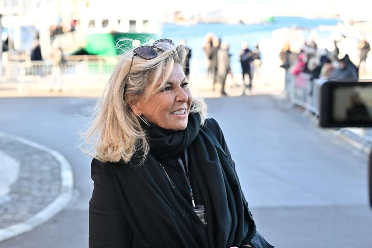 Caroline Margeridon lasse des questions sur sa vie sentimentale : « Ça me rend hystérique »