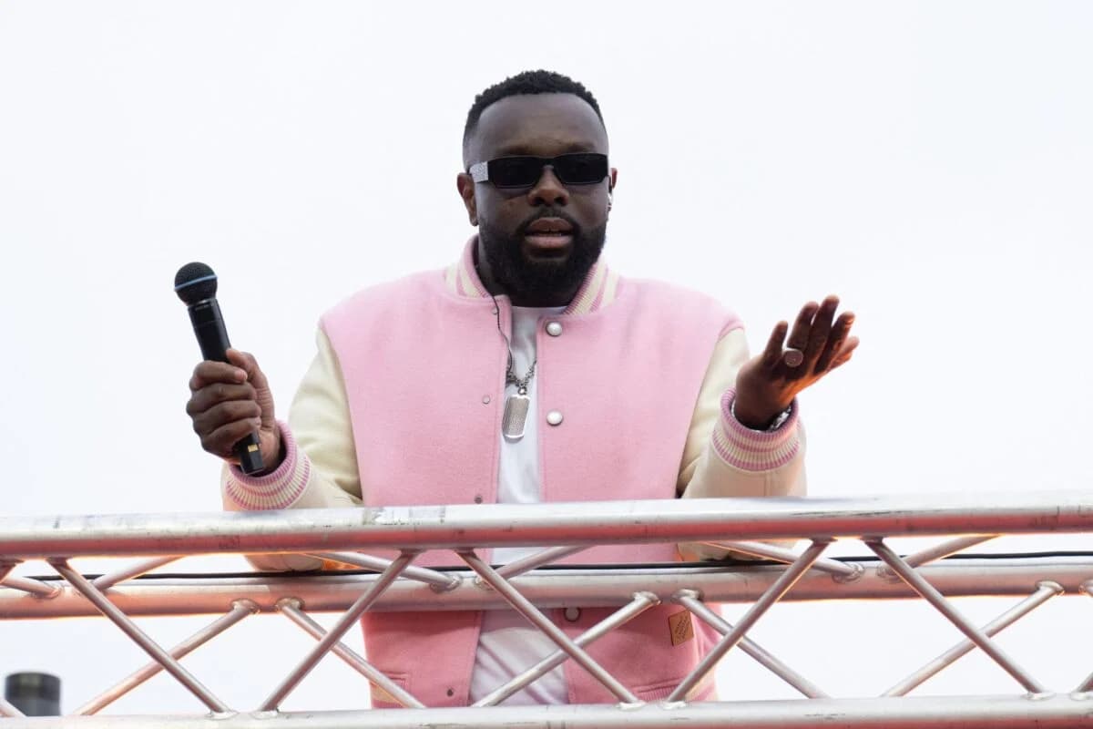 Gims revient sur son refus de participer aux Enfoirés