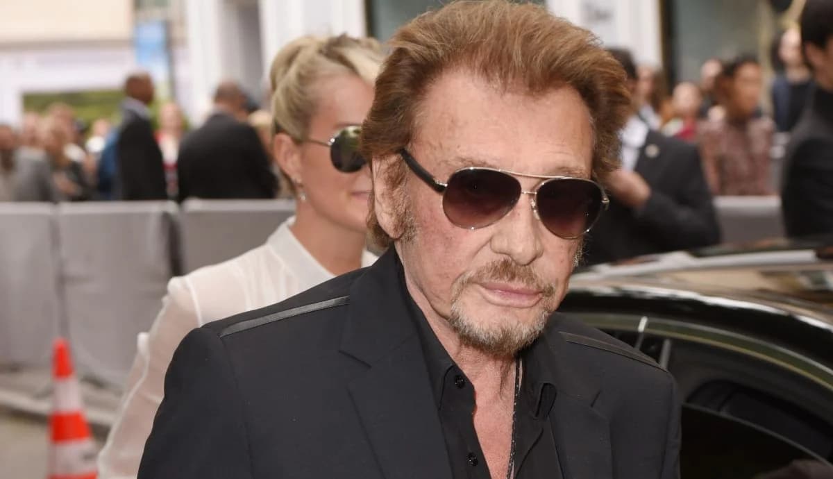 Caroline Diament raconte que Johnny Hallyday l’a draguée ivre mort à Cannes