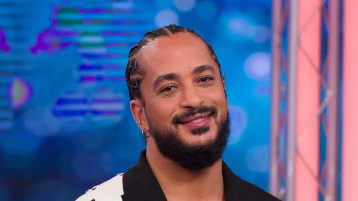 Slimane se reconvertit en cuisinier pendant le Ramadan