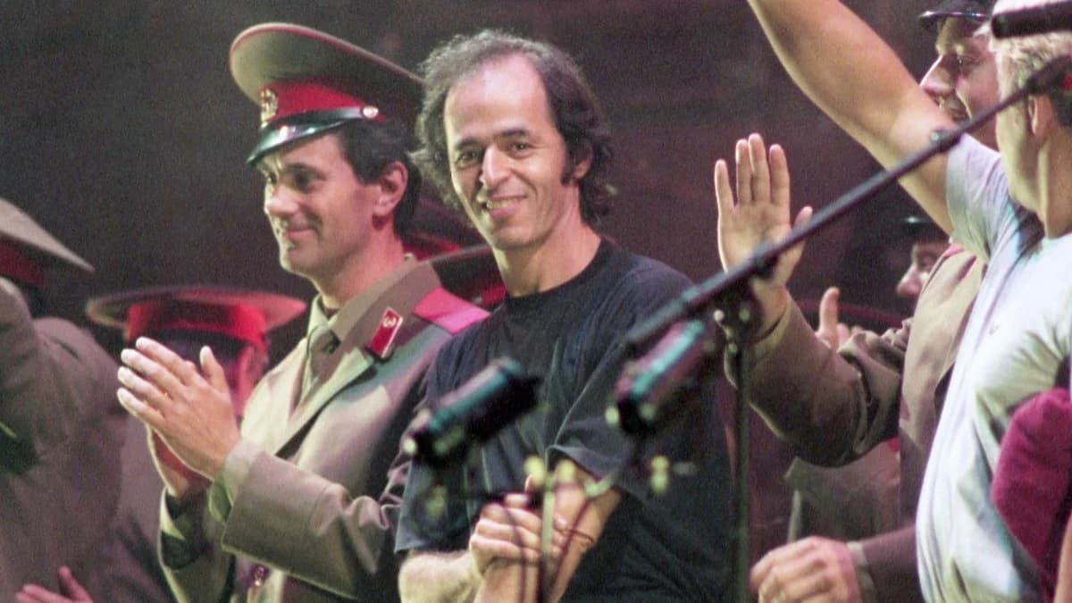 Jean-Jacques Goldman furieux face aux critiques des Enfoirés