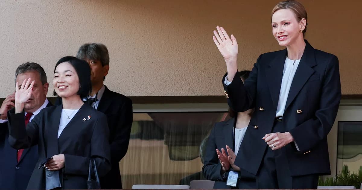 La princesse Charlene et sa fille Gabriella réunies autour de la princesse Akiko