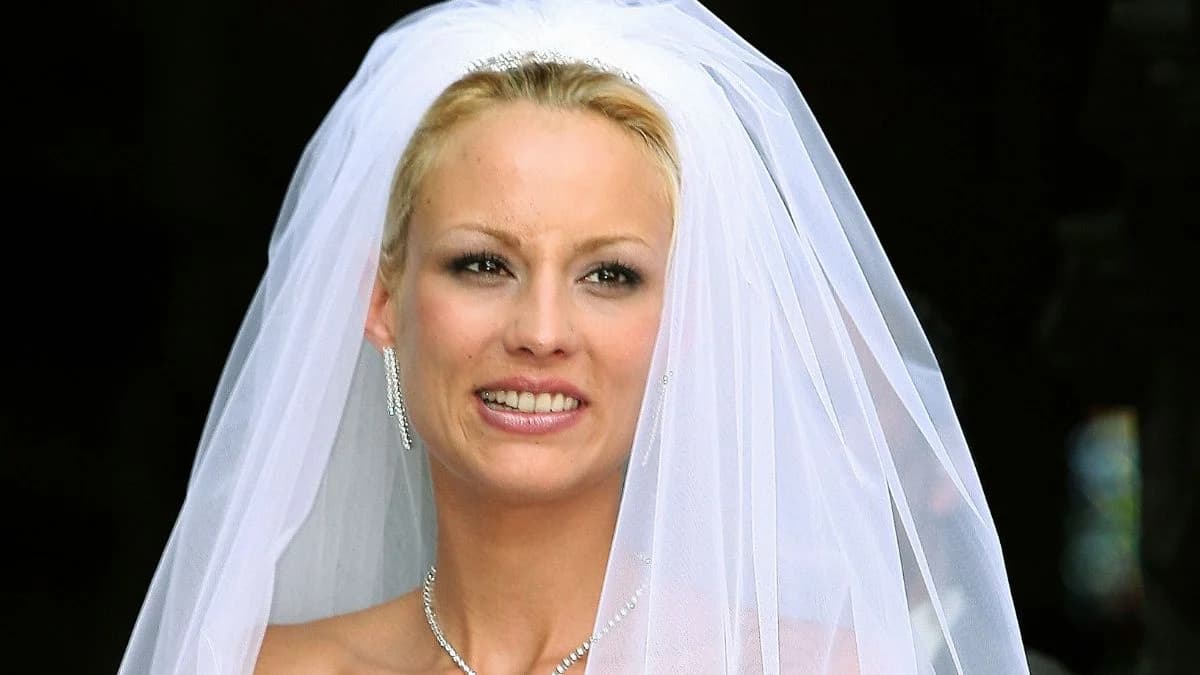 Soprano et Elodie Gossuin célèbrent 20 ans de mariage, noces de porcelaine