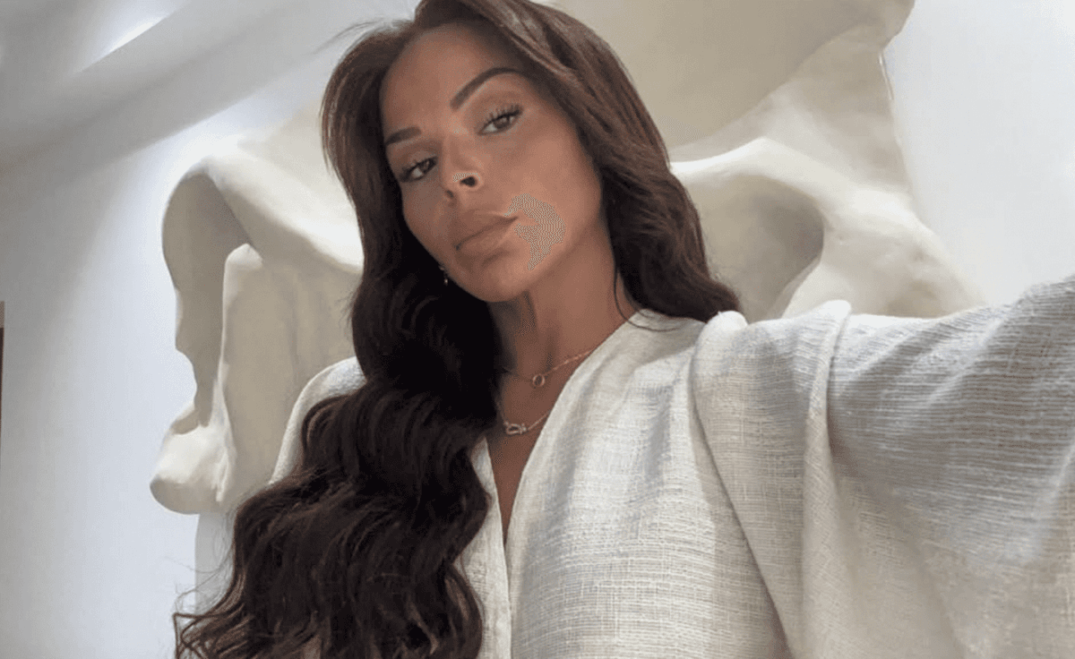 Sarah Fraisou menace de mettre fin à ses jours