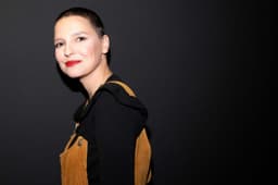 Anne Sila veut échanger sa maison avec vous