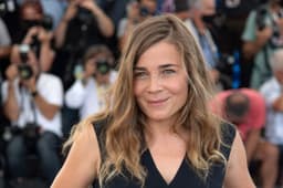 Blanche Gardin vit en ermite dans une maison de Seine-et-Marne