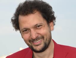 L’image d’Eric Antoine détournée dans une arnaque de 16 500 €