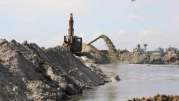 Côte d’Ivoire : enquête ouverte après un remblayage illégal à Cocody M’Pouto