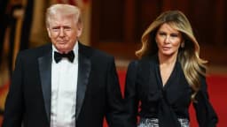 Donald Trump : dessins de femmes nues et « autres merveilleux secrets » révélés