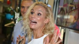 Elodie Gossuin révèle de gros problèmes d’humidité dans sa maison familiale après 17 ans