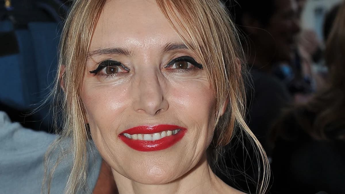 Jeanne Mas révèle avoir passé des nuits sur des bouts de canapés dans des logements à vendre