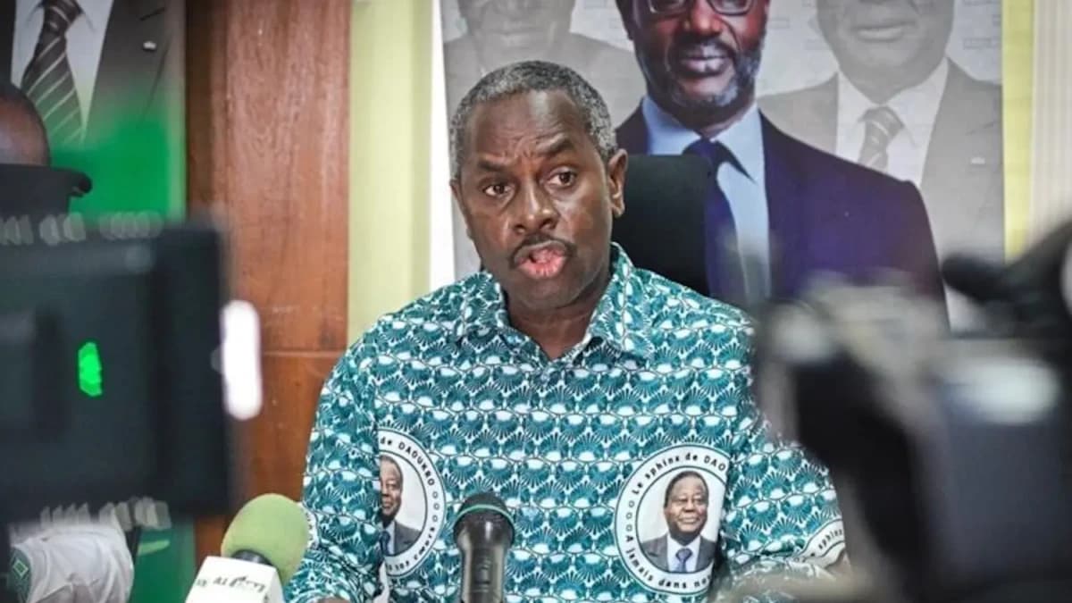 Côte d’Ivoire : Calice Yapo acquitté des accusations de troubles à l’ordre public