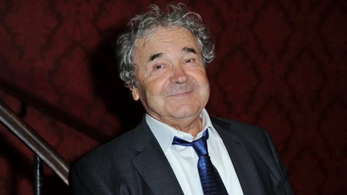 Pierre Perret visé par un sketch de Patrick Sébastien