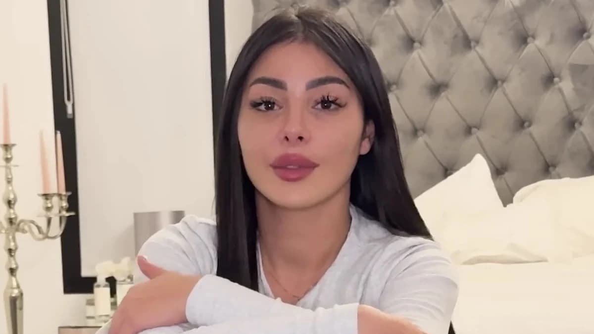 Maëva Ghennam traite Gaëlle Garcia Diaz de ‘très faux-cul’ et met les points sur les i